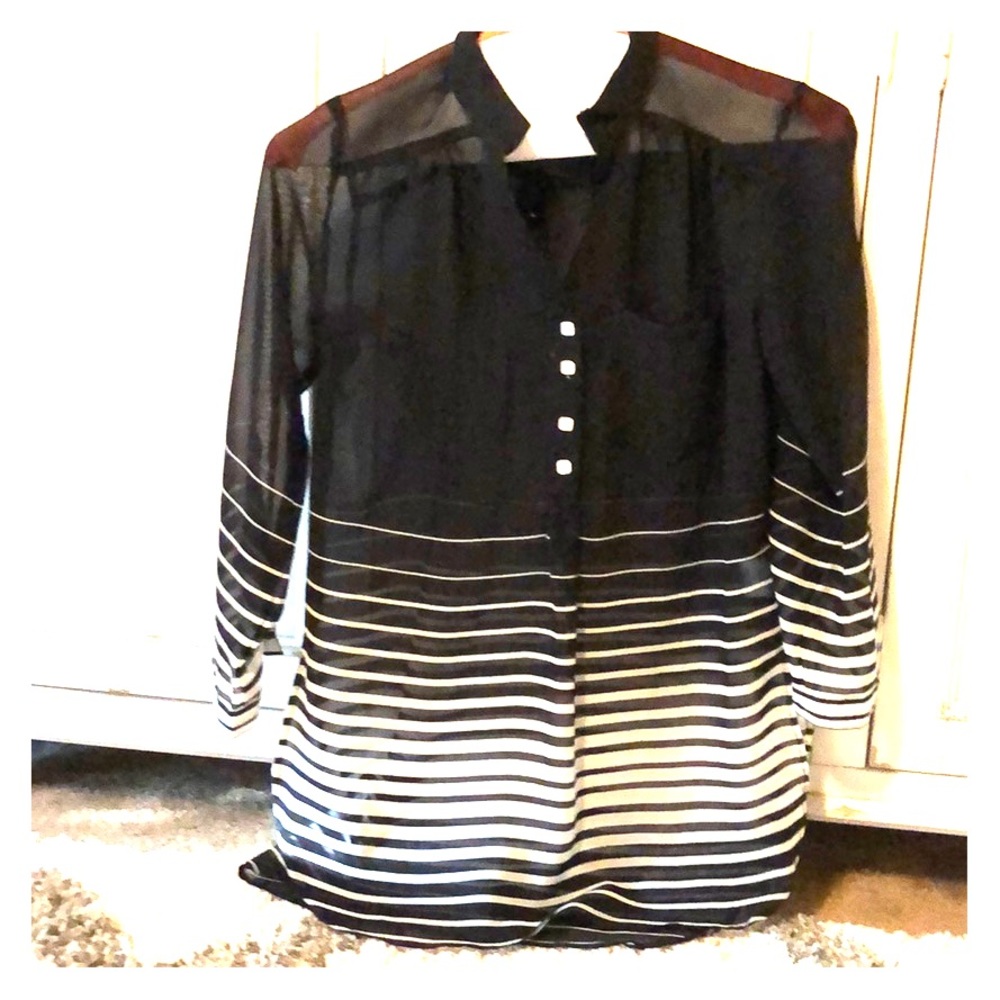 Sheer, black and white top